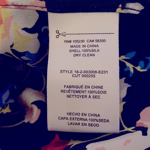 Equipment Femme Silk button down essential floral shirt Medium - Picture 7 of 8